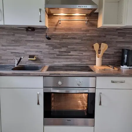 3- Zimmer-wohnung In Leonding Apartment