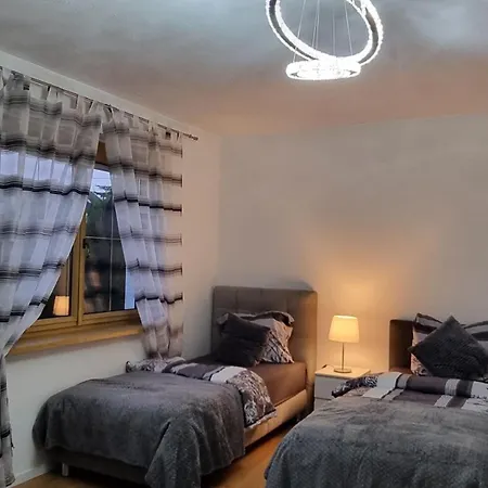 3- Zimmer-wohnung In Leonding 林茨