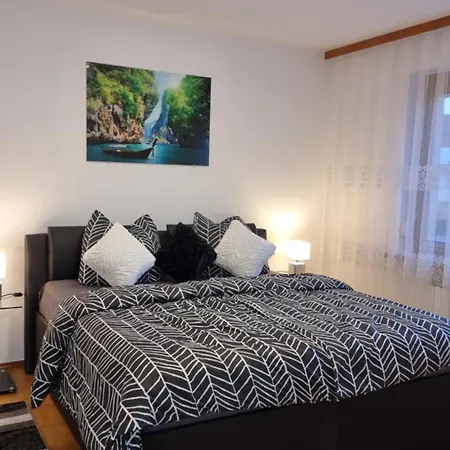 公寓 3- Zimmer-wohnung In Leonding